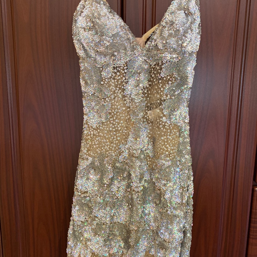 JOVANI DRESS.